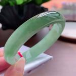 天然翡翠飘黄翡正装手镯